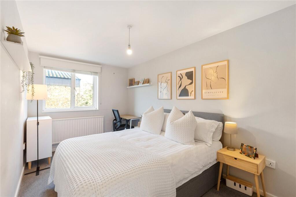 Apartment in London, Finsbury Park - View 3