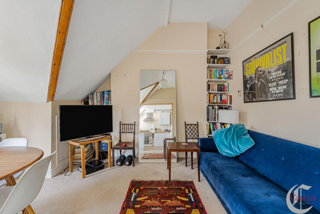 Apartment in London - View 4