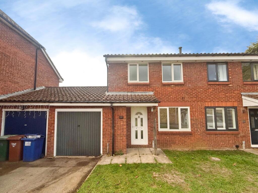 Main image of property: Roman Way, Bicester, Oxfordshire
