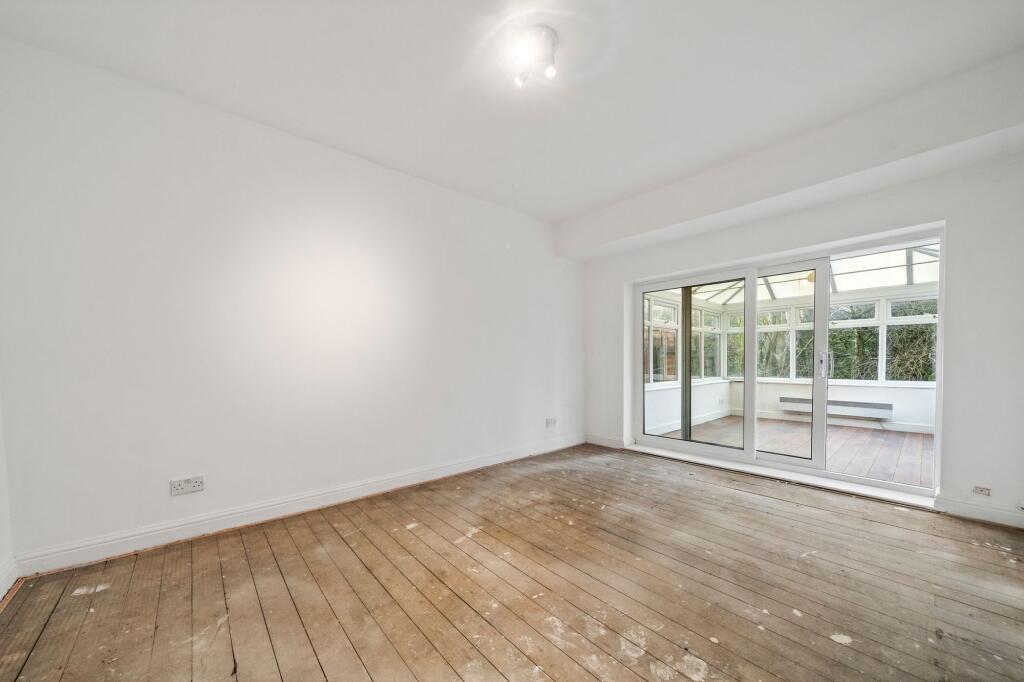 Adamson Street, Ashton-In-Makerfield, WN4 photo 2