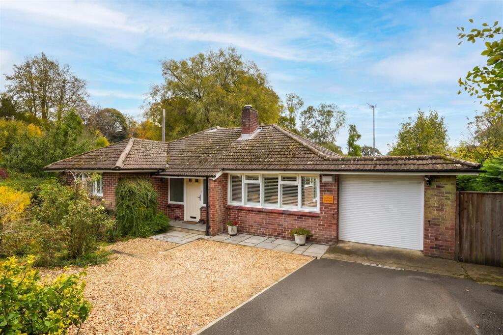 Main image of property: The Green, East Knoyle, Salisbury