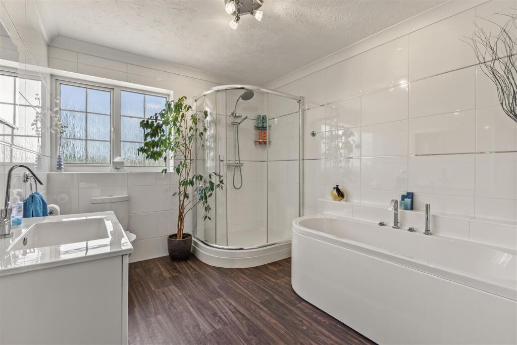House in Broadland, Thorpe St Andrew - View 4