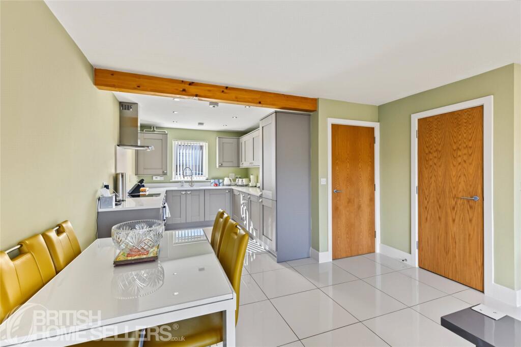 House in Reading - View 4