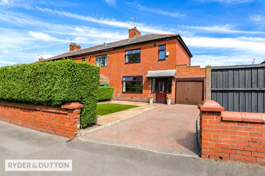 Main image of property: Higginshaw Lane, Royton, Oldham, Greater Manchester, OL2