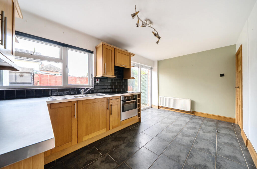 House in Llanidloes - View 3