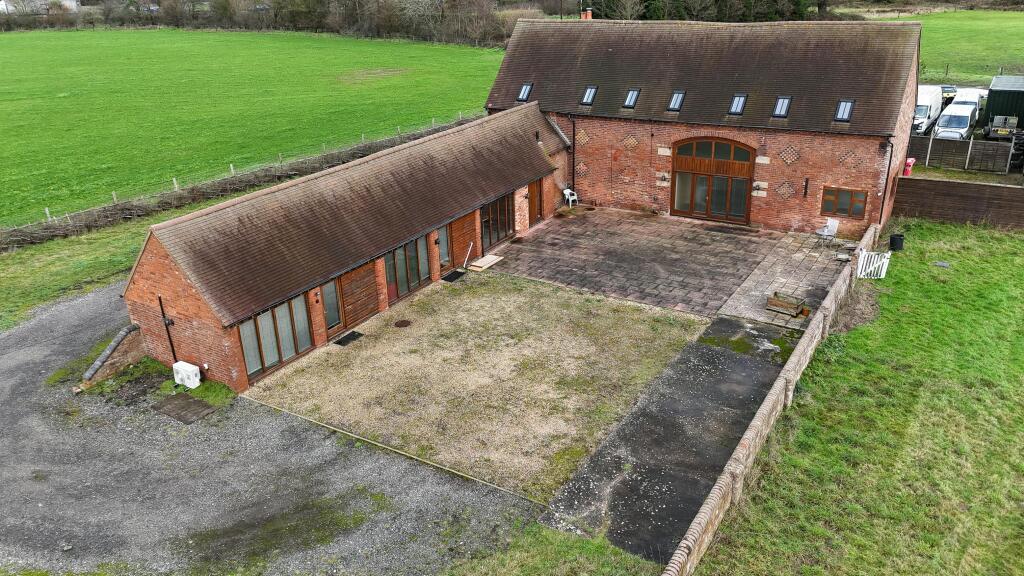 The Old Barn - Aerials-3.jpg