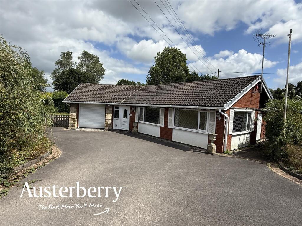 3-bed bungalow on The Wood, Stoke-On-Trent, £280,000