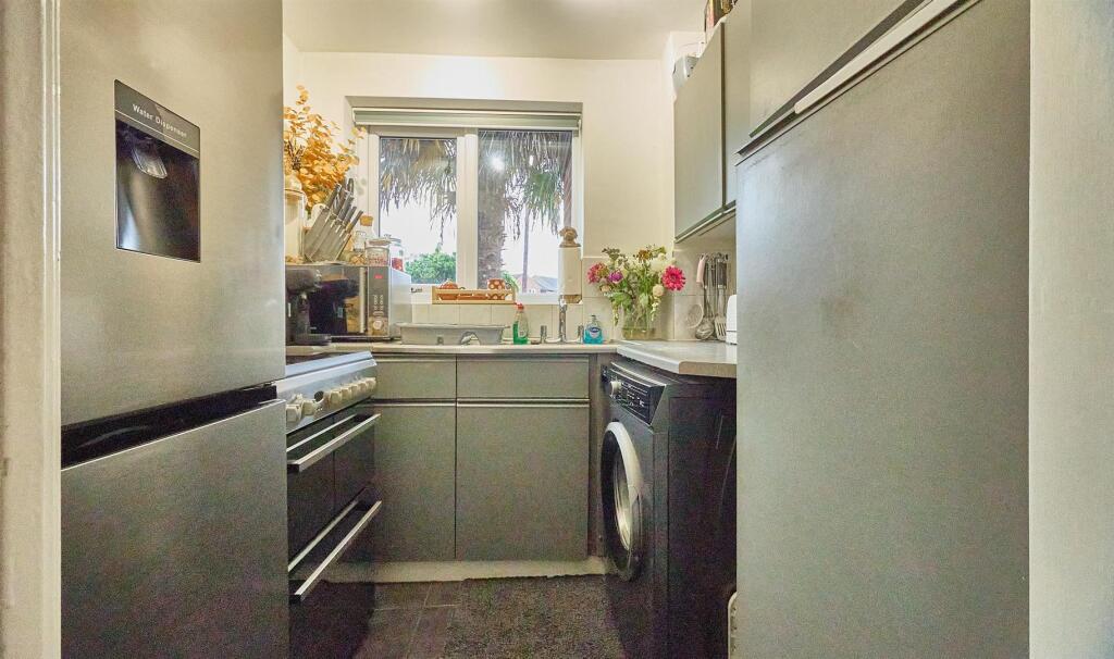 House in Leicester - View 5