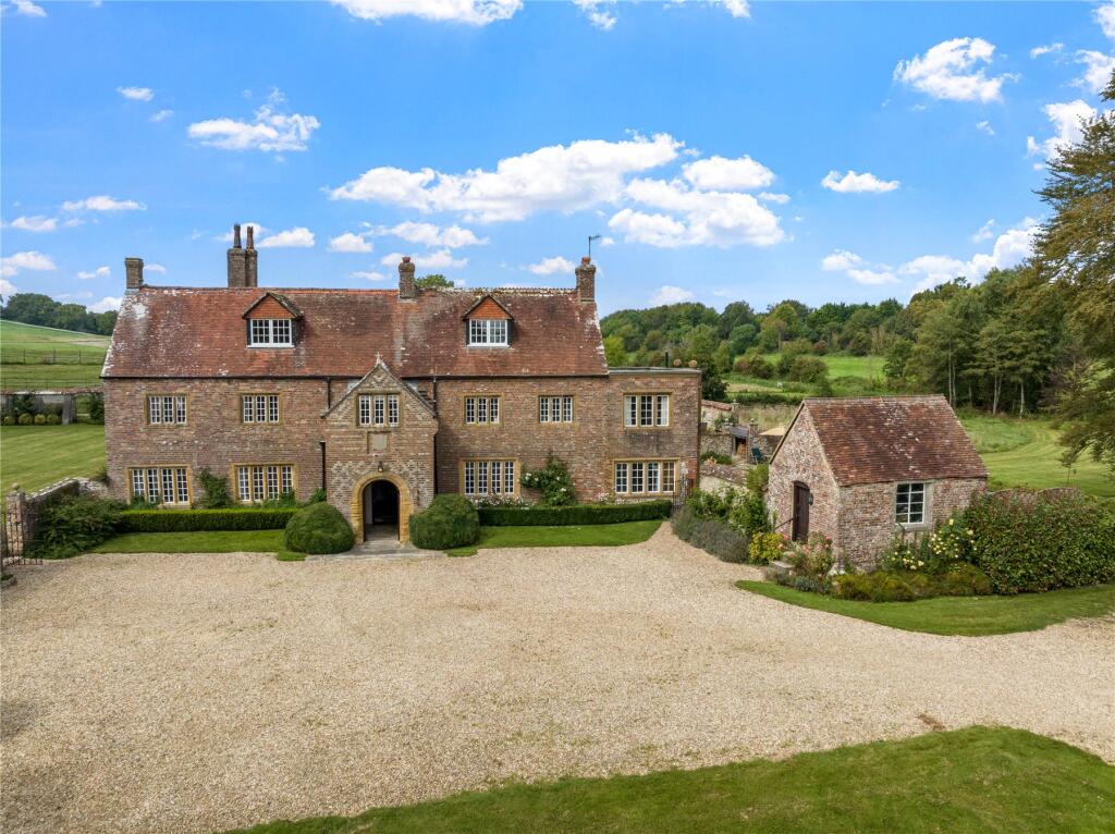 Main image of property: Piddlehinton, Dorset