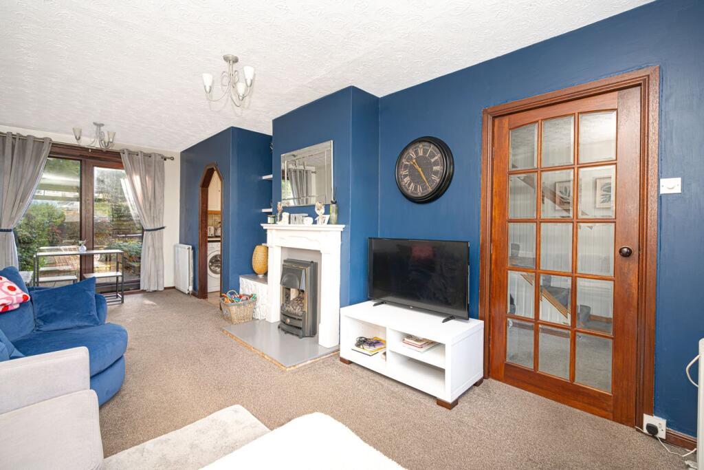 House in Kirkcaldy, Fife - View 2