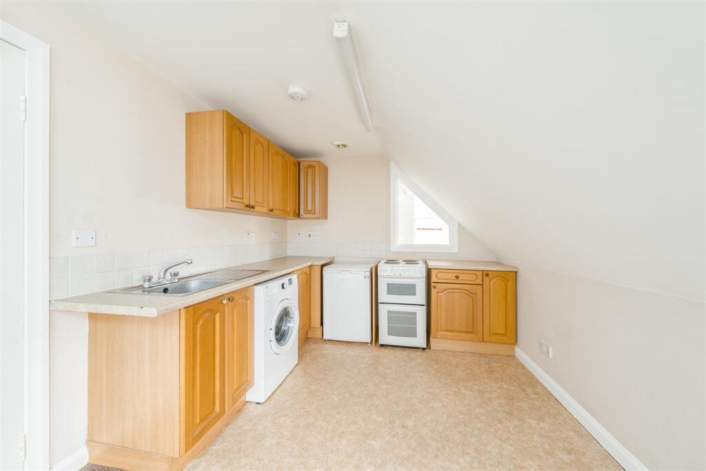 Apartment in Galashiels - More