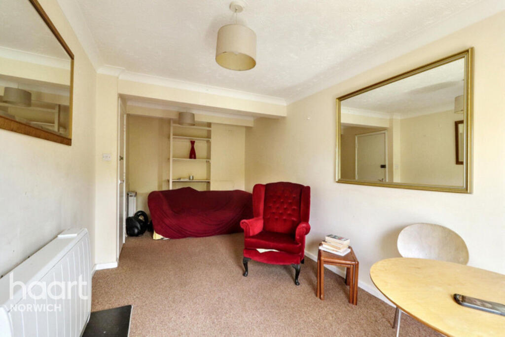 Apartment in Norwich - View 2