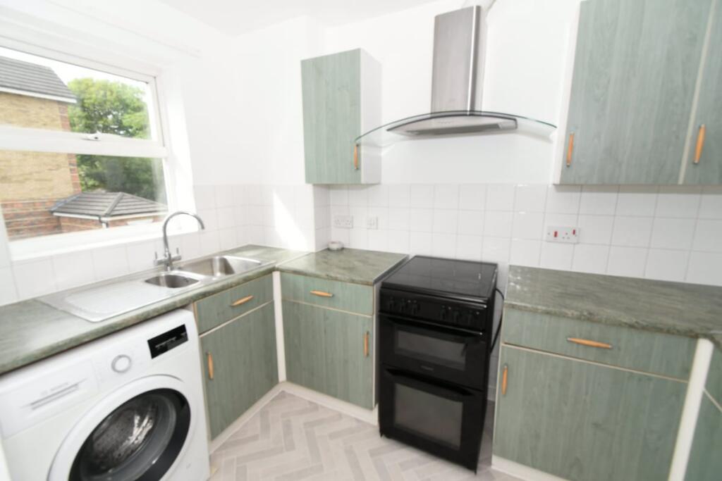 Apartment in London - View 3