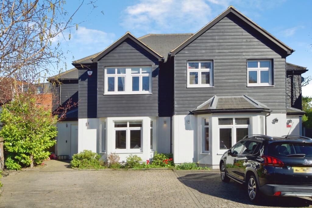 Main image of property: Postern Green, Enfield, EN2