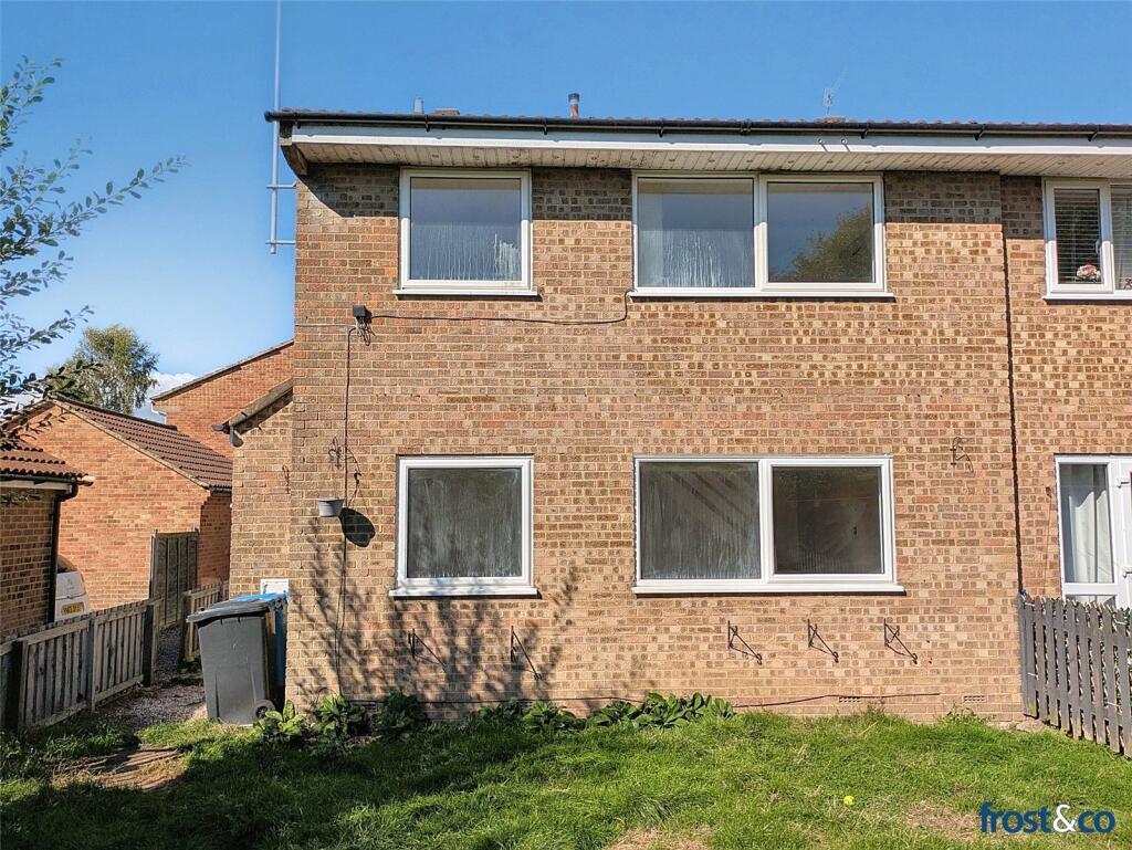 15 Aspen Gardens, Poole, Dorset BH12 4DG