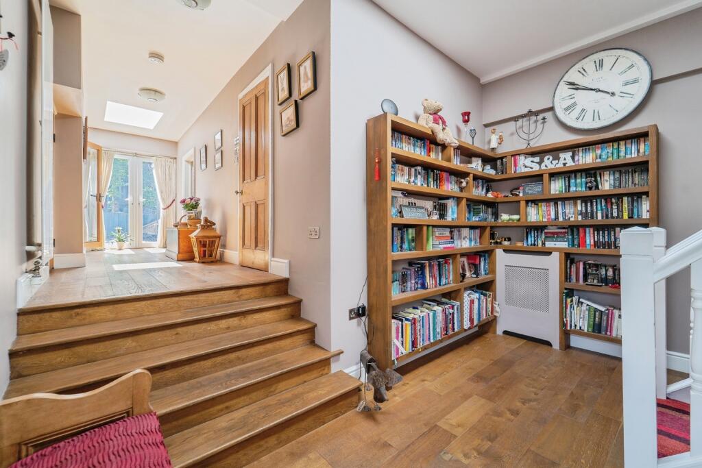 House in Haverfordwest, Pembrokeshire - View 4