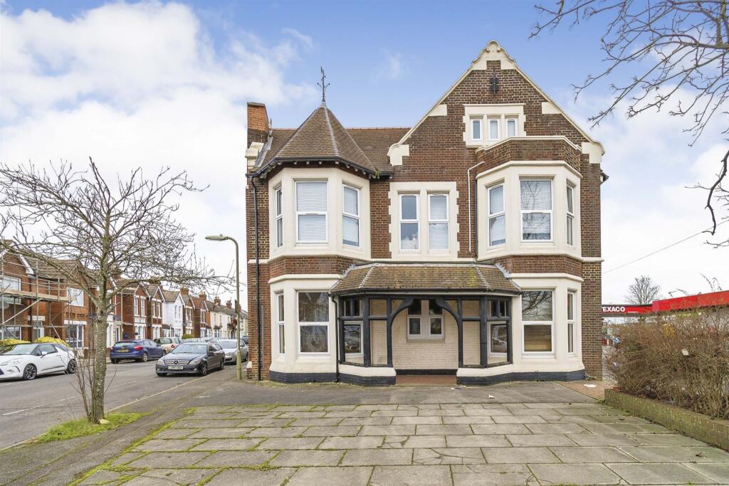 Main image of property: Southampton Road, Eastleigh
