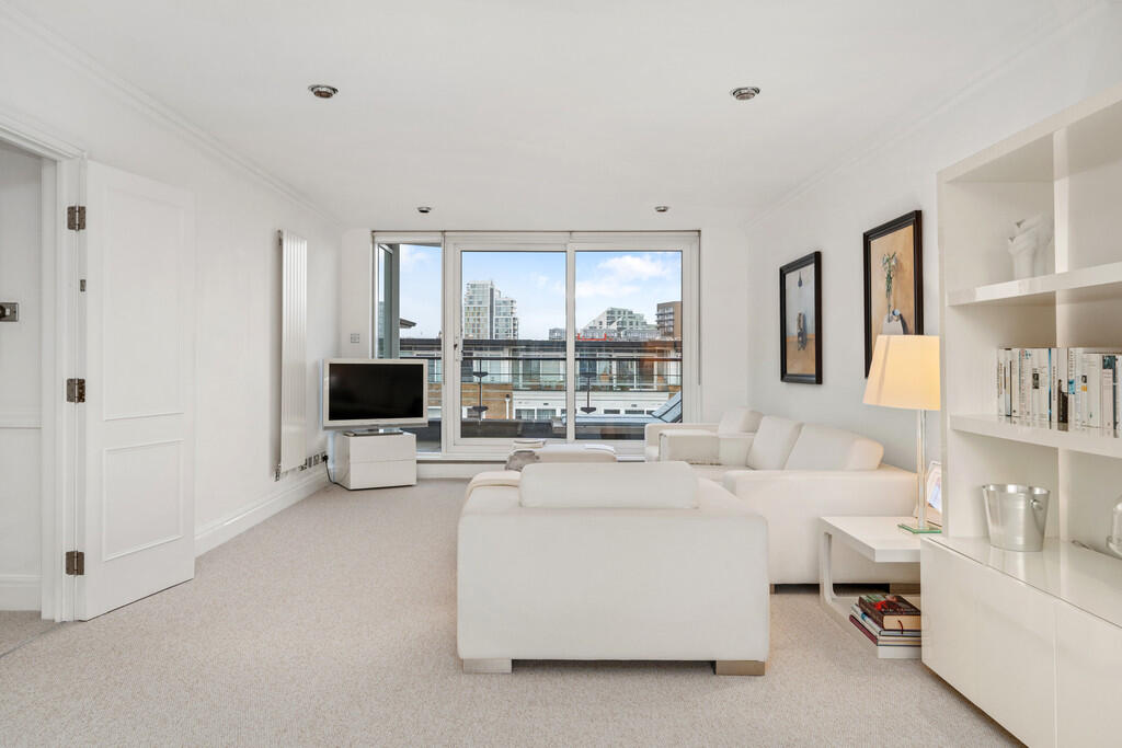 Main image of property: Bluewater House, Riverside West