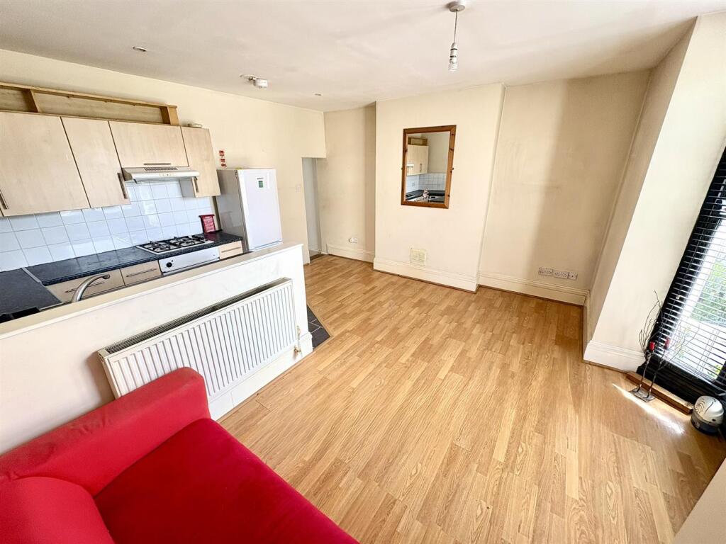Netley Terrace, Southsea - View 4