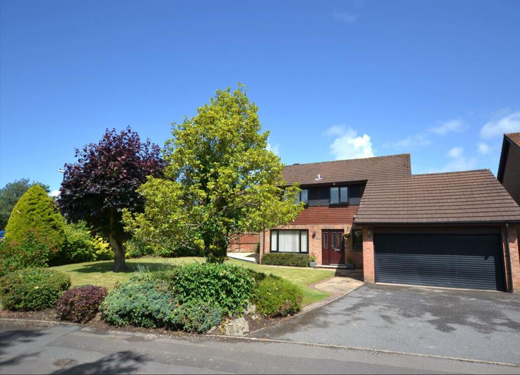 Main image of property: Larch Close, Nailsea