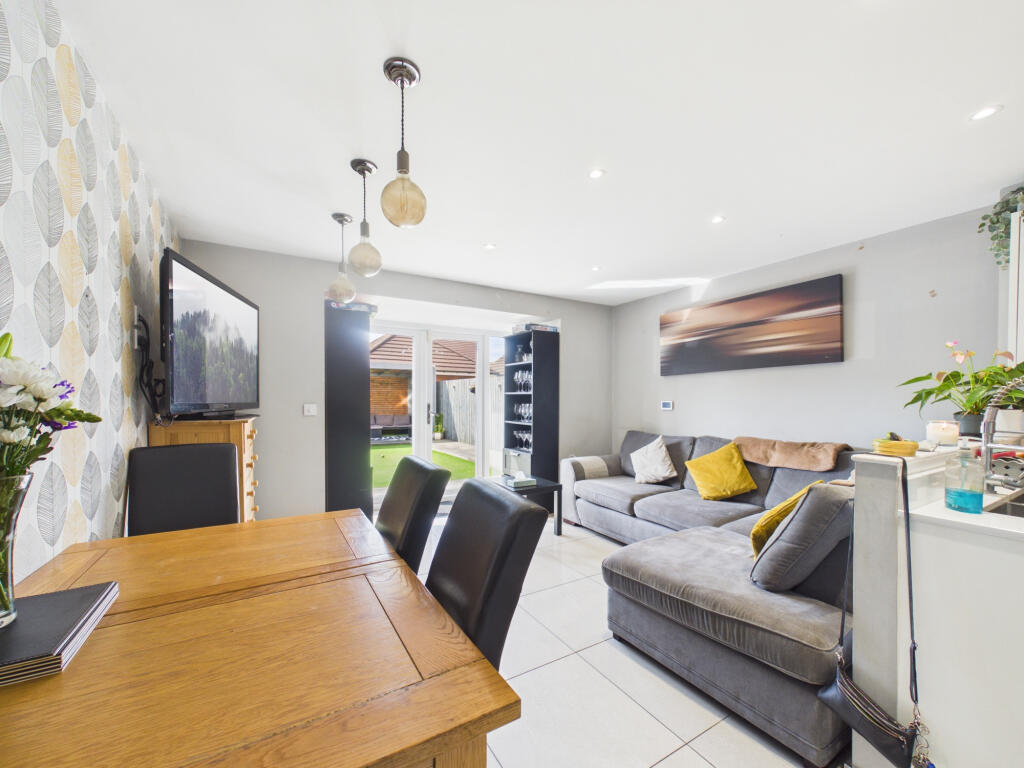 House in Hull, Kingston upon Hull - More