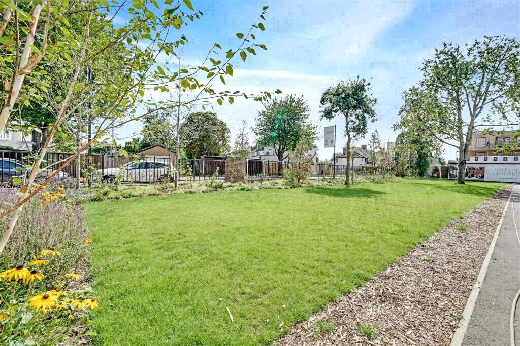 Apartment in Twickenham - View 5