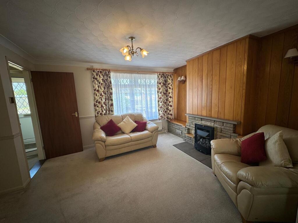 Denny Avenue, Haughley, Stowmarket - View 3
