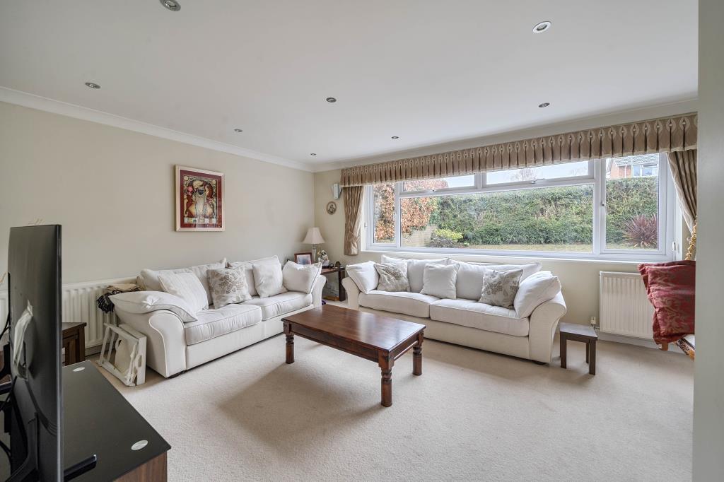Kingsmill Road, Basingstoke, RG21 photo 4