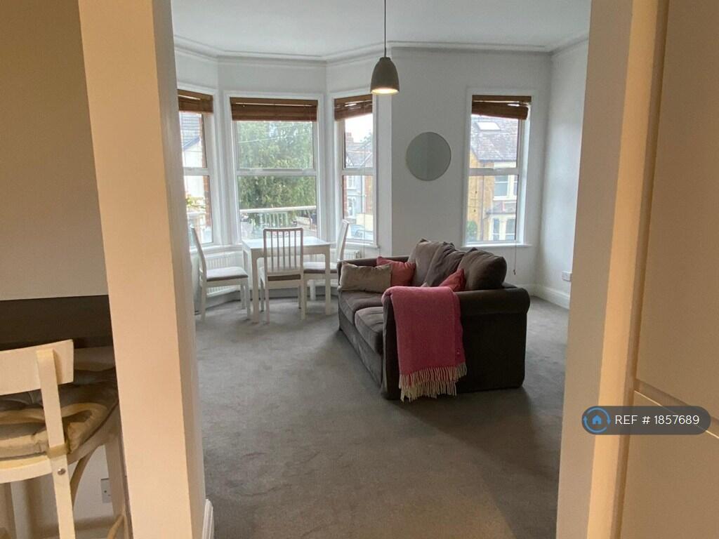 Main image of property: Chiswick, London, W4