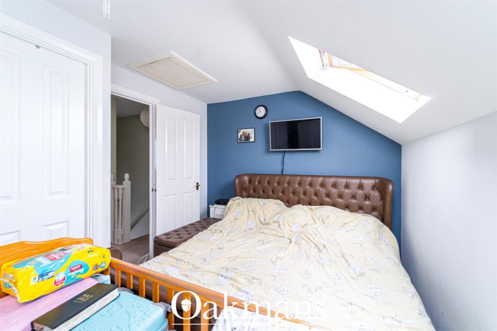 House in Birmingham, Druids Heath - More