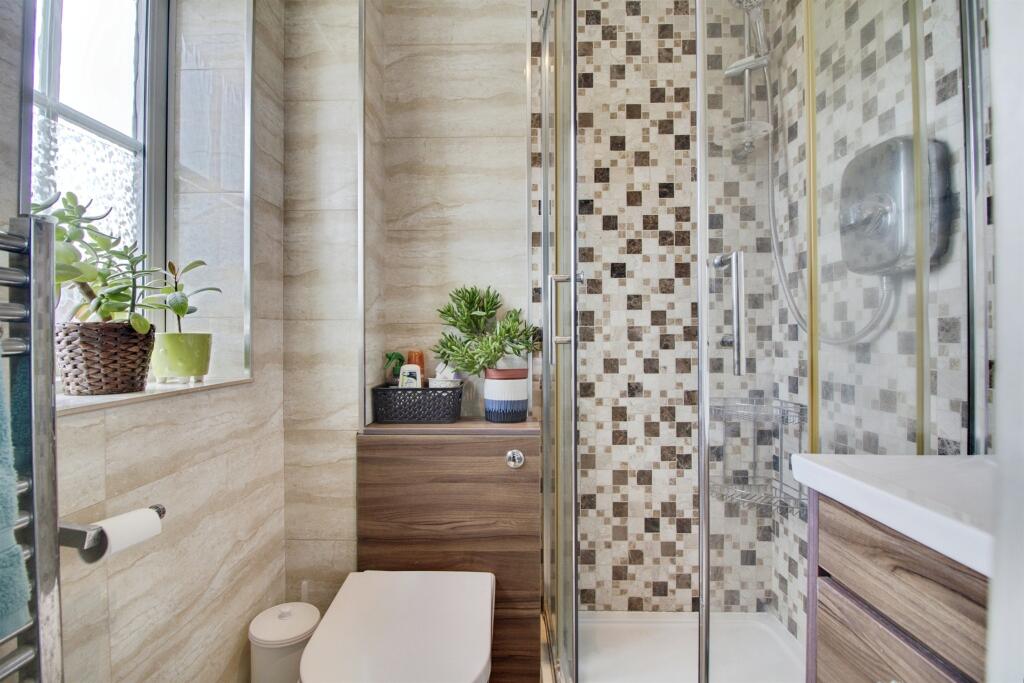 Additional image 13 of Dragon Road, Hatfield