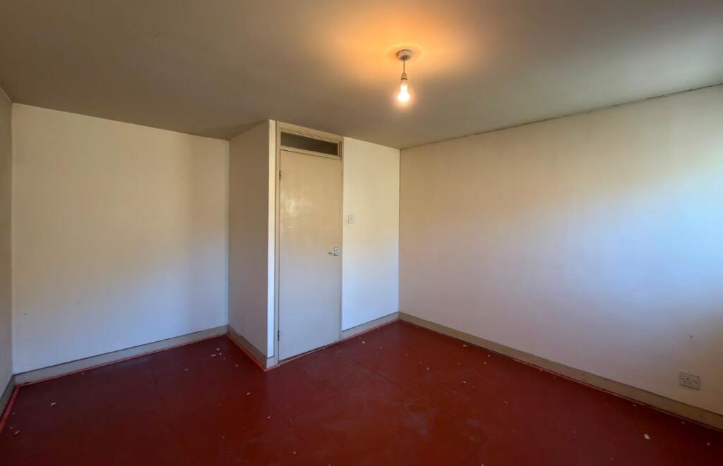House in London - View 4