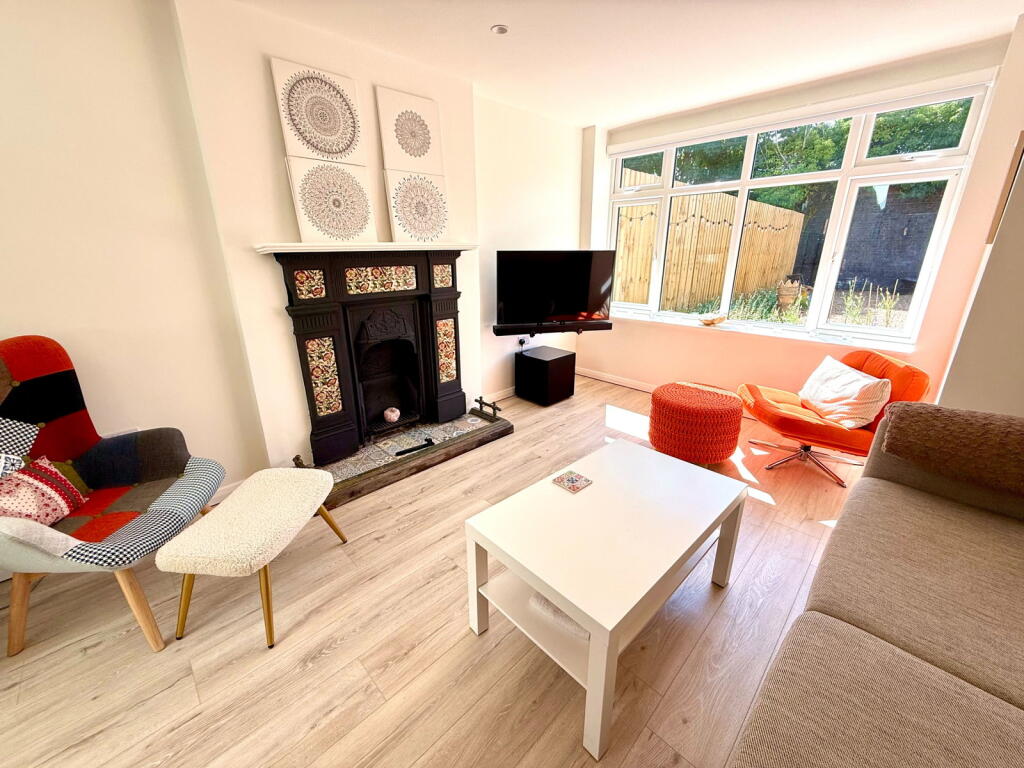 House in Sefton, Liverpool City Region - View 4