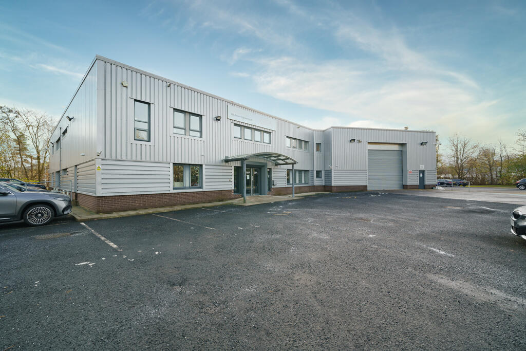 Main image of property: Leacroft House, Leacroft Road, Birchwood, Warrington, Cheshire, WA3