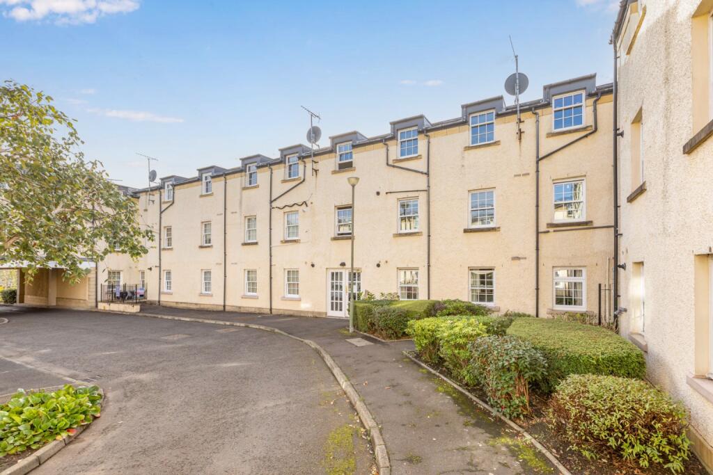 Main image of property: 118/5 Willowbrae Road, Edinburgh, EH8 7HW