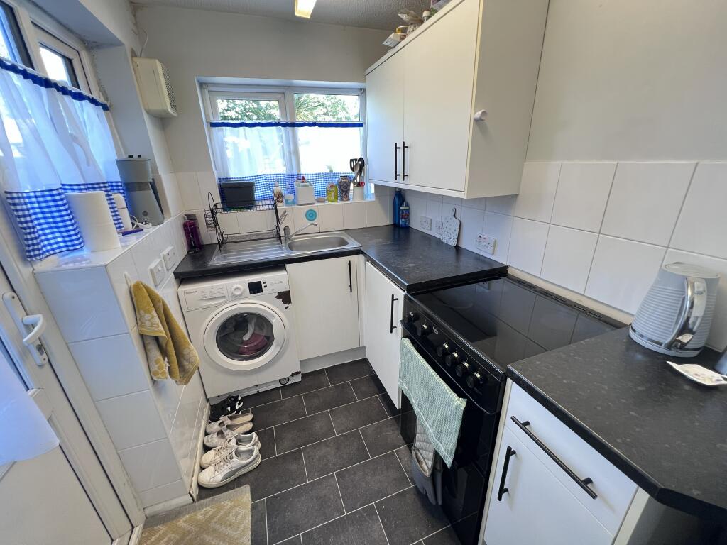 House in Rochester - View 3
