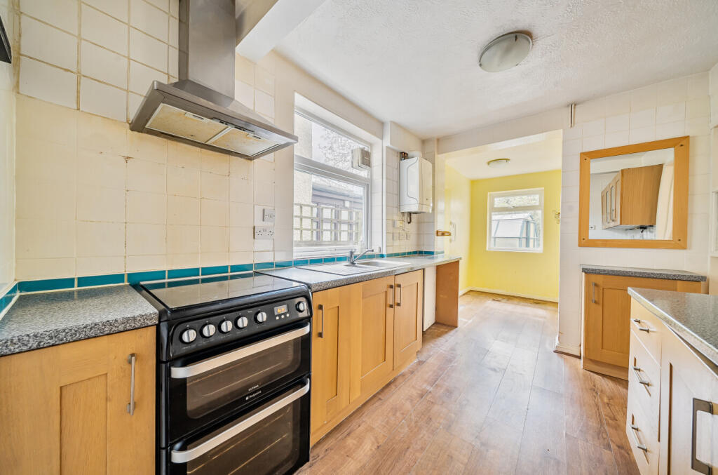 Armour Road, Tilehurst, Reading - View 5