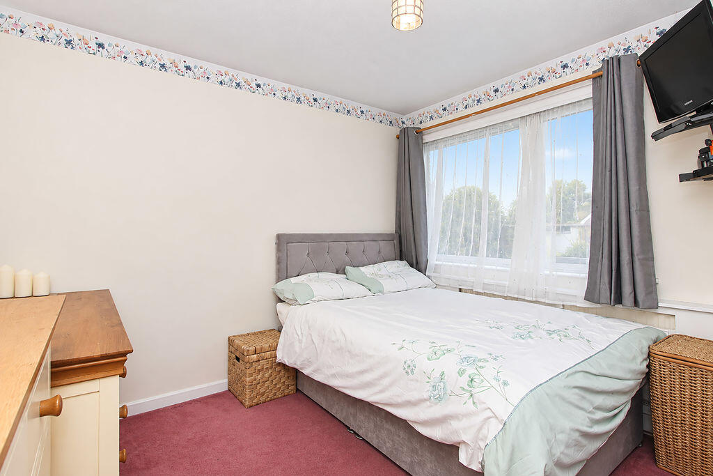 House in Dacorum, Woodhall Farm - More