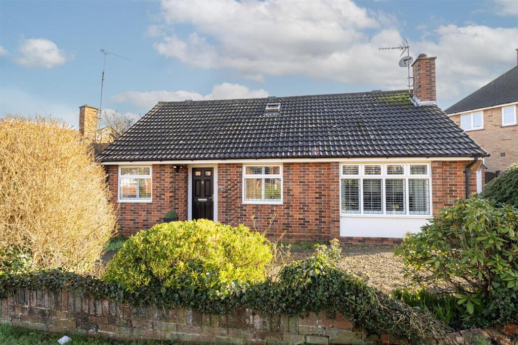 Main image of property: Park Rise, Harpenden