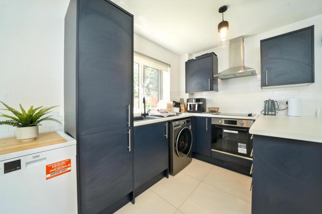 Tyler Road, Willenhall, West Midlands, WV13 photo 4
