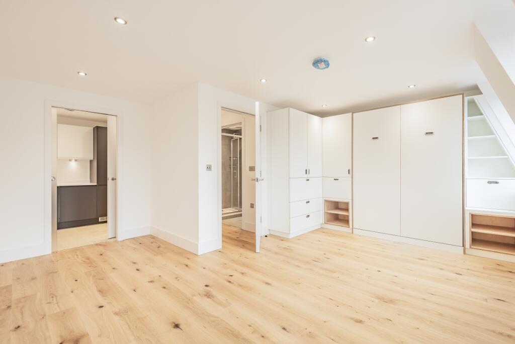 Main image of property: St Johns Hill, London, SW11