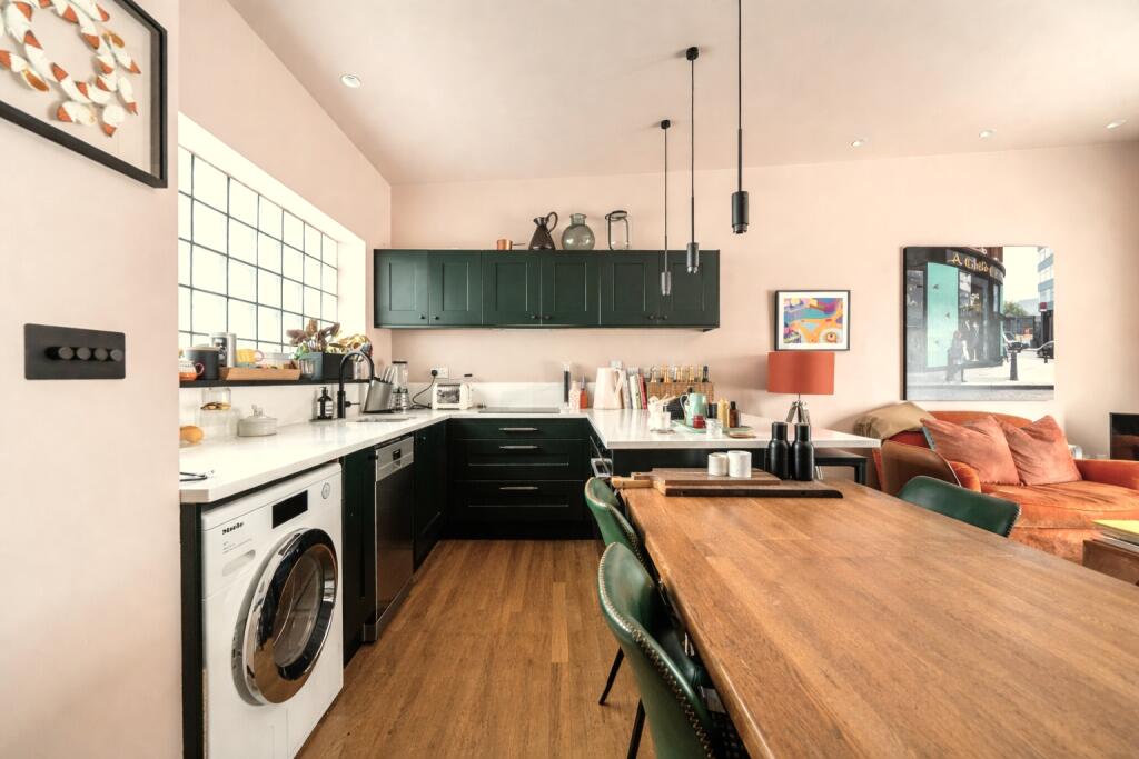 Main image of property: Shakespeare Terrace, 
Lower Richmond Road, TW9