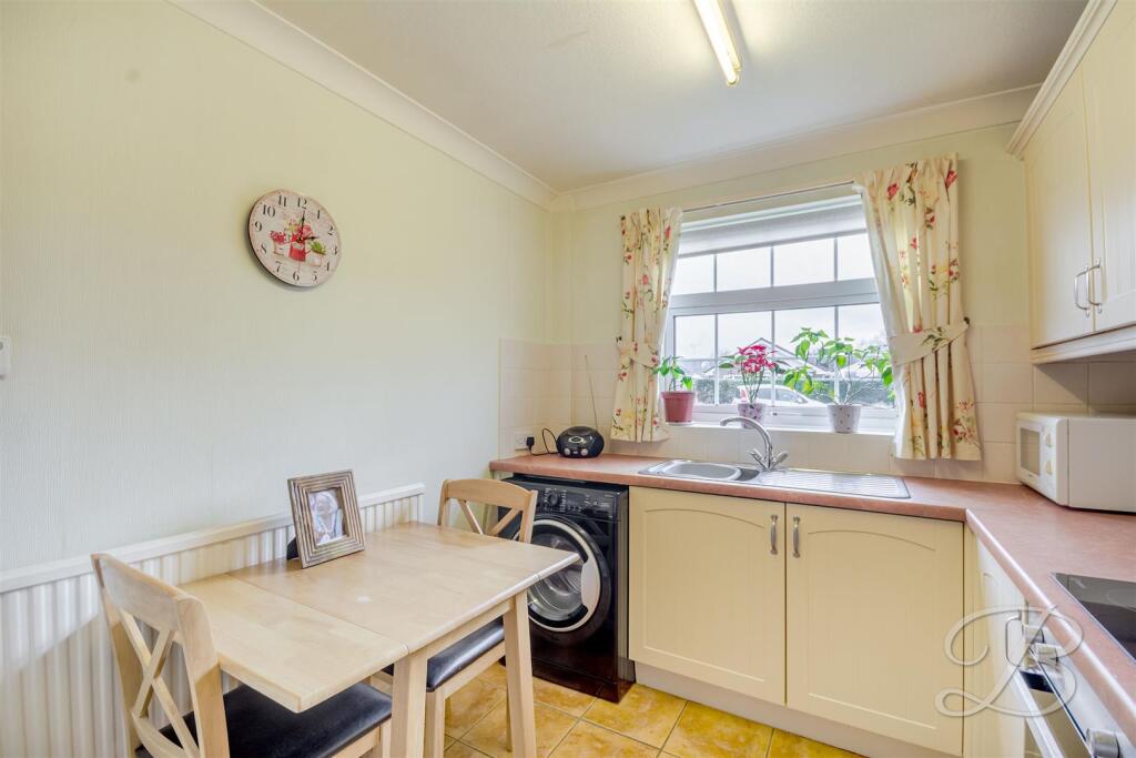 Hereford Avenue, Mansfield Woodhouse, Mansfield photo 3