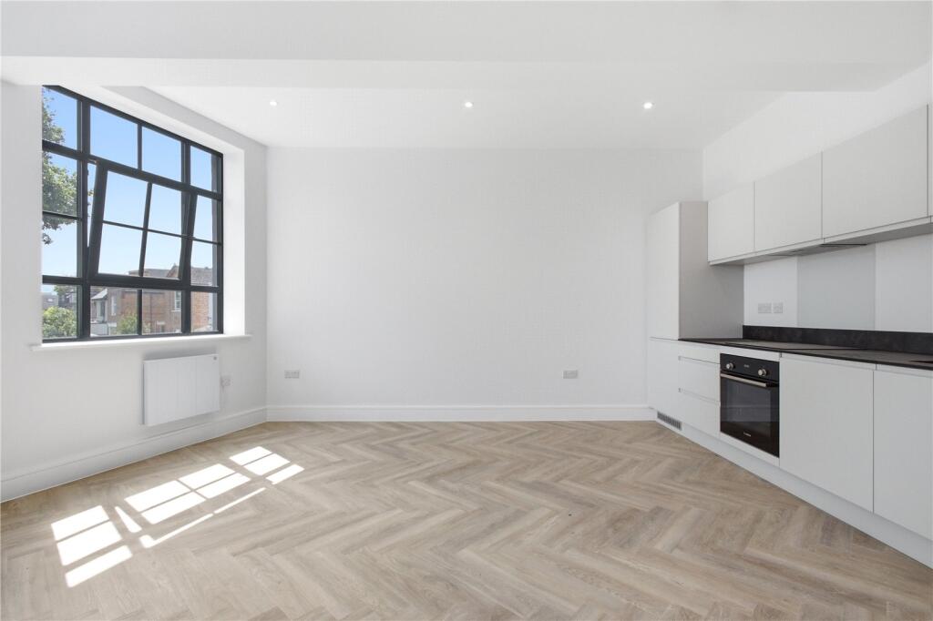 Apartment in London - View 4