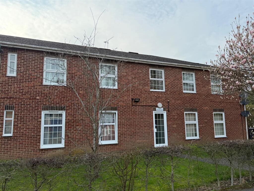 Main image of property: The Green, Charlton, Andover
