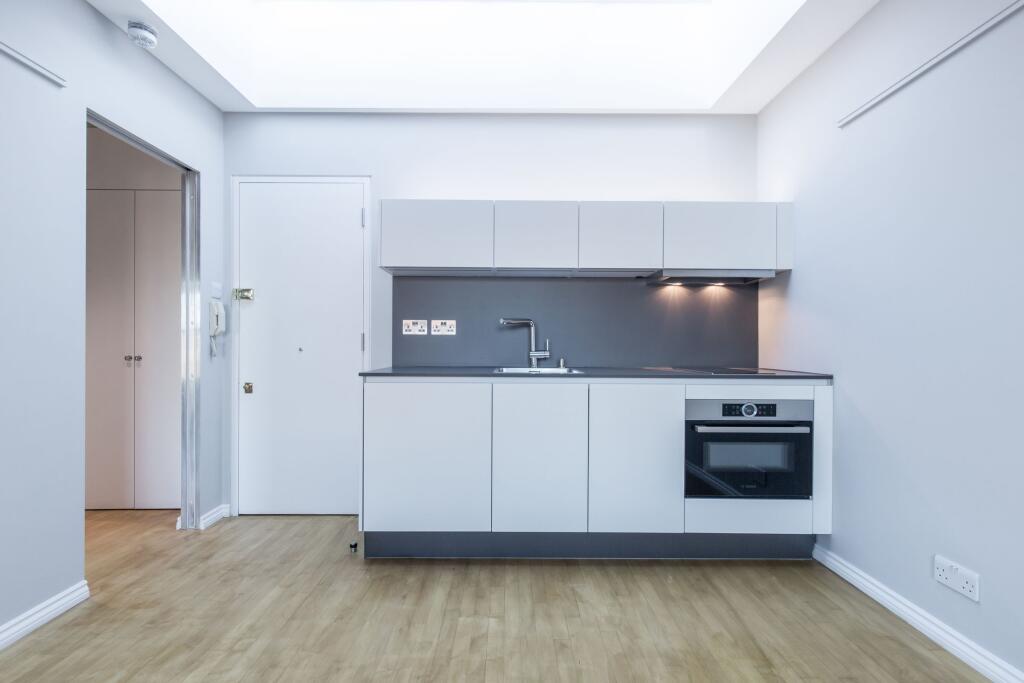 Main image of property: Flat I 44 Penywern Road Fourth Floor Rear