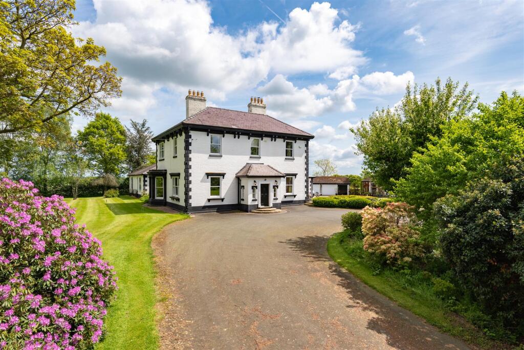 6-bed detached on Weston Rhyn, SY10 7LB, £1,250,000