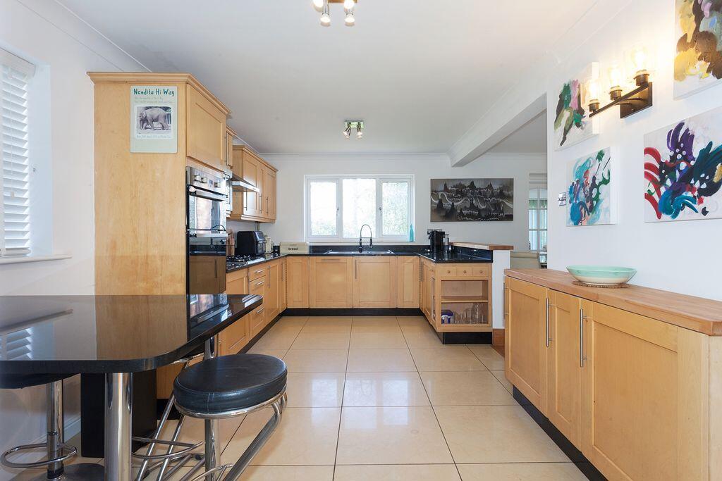 House in Congleton, West Heath - More