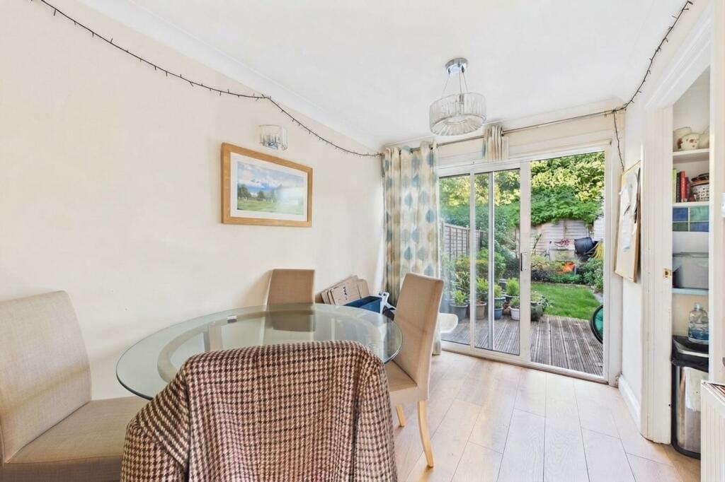 House in Reading - View 5