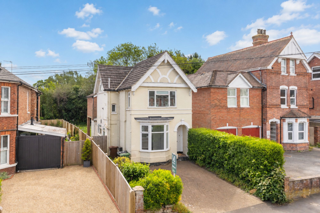 Main image of property: Upper Grosvenor Road, Tunbridge Wells, TN1